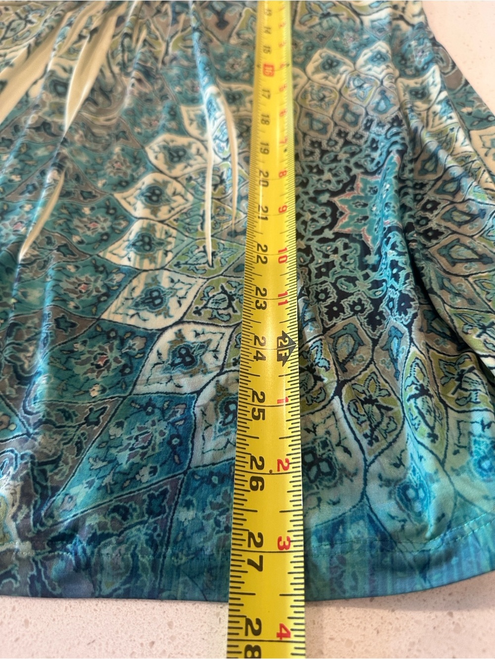 Apt. 9 Green and Teal V-Neck Sleeveless Beaded Blouse - Picture 9 of 11